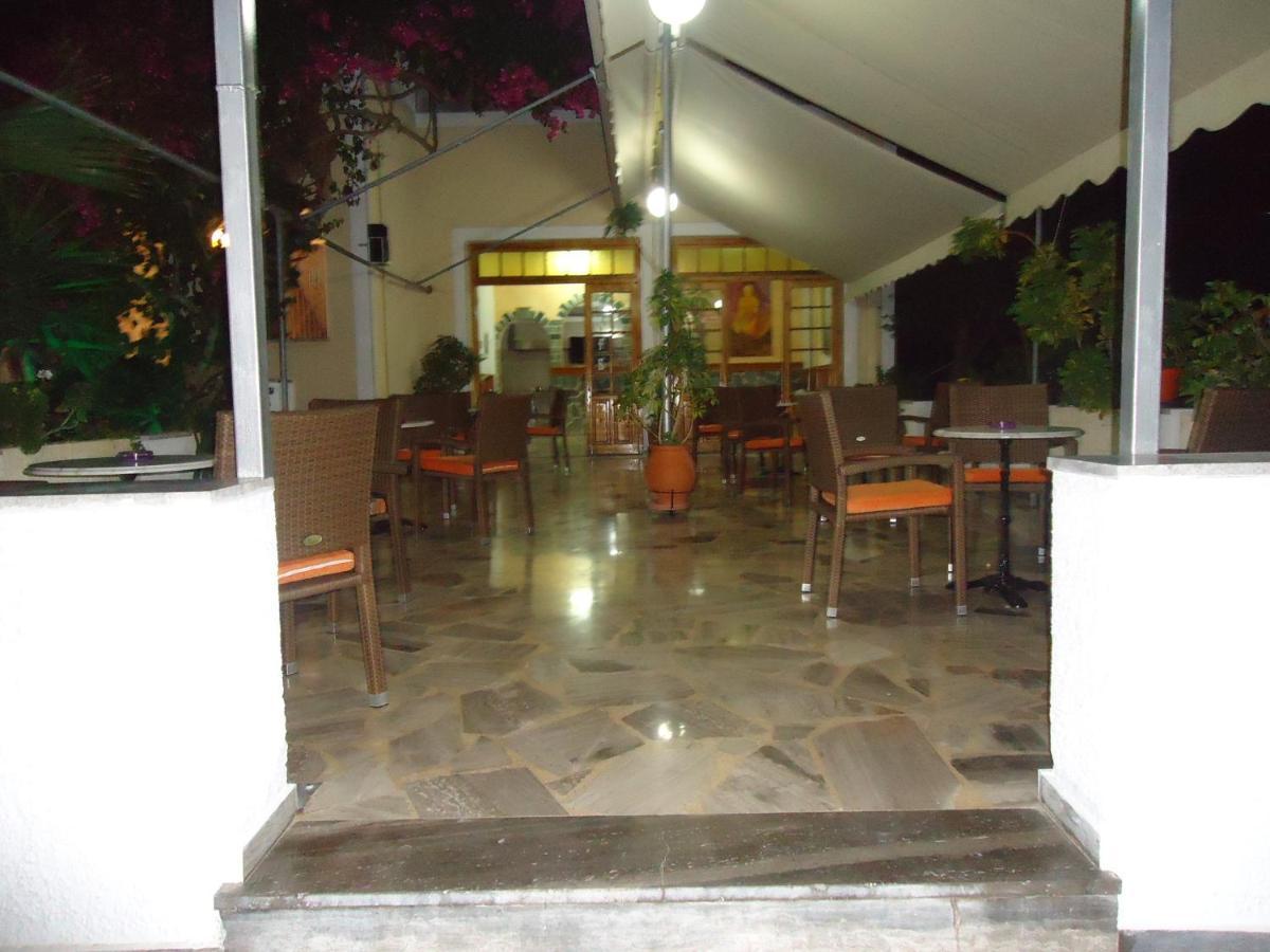Sweetmemory Hotel Agia Marina  Ngoại thất bức ảnh