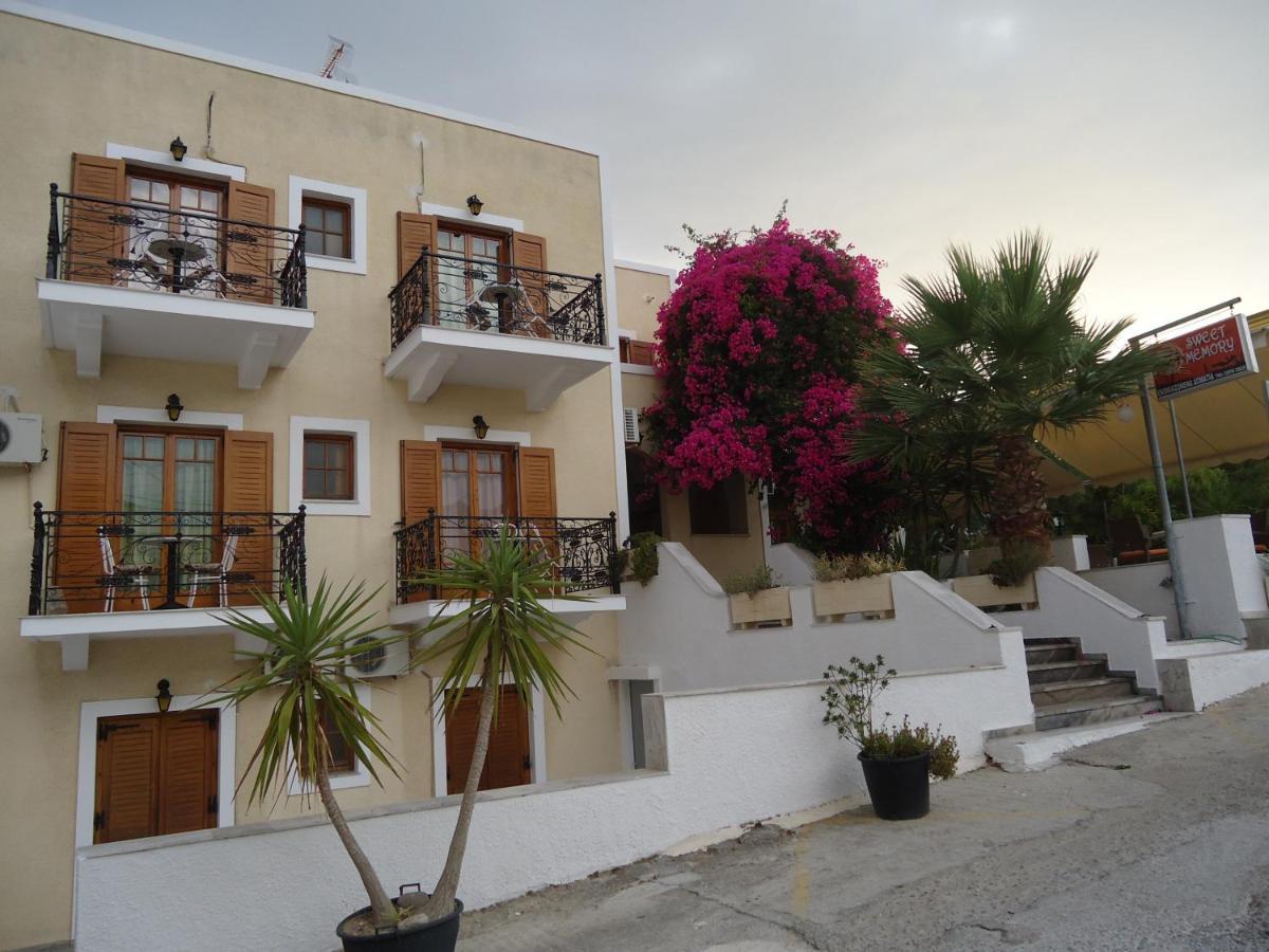 Sweetmemory Hotel Agia Marina  Ngoại thất bức ảnh