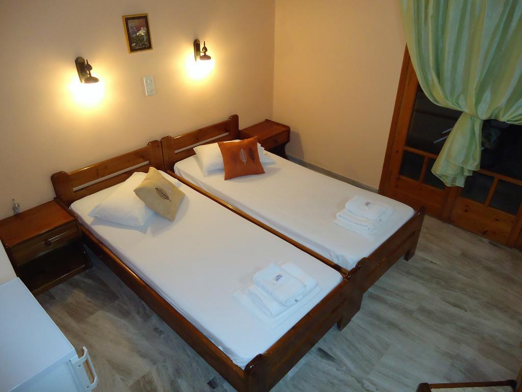 Sweetmemory Hotel Agia Marina  Ngoại thất bức ảnh