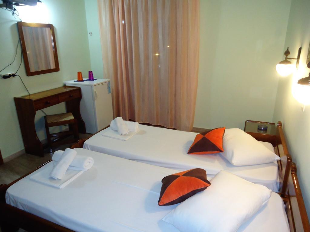 Sweetmemory Hotel Agia Marina  Ngoại thất bức ảnh